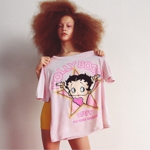 Zara Tops - Zara Betty Boop Pink Tee 🔲🎀🤍